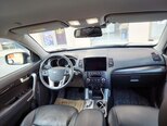 Kia Sorento-7