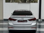 Hyundai Avante-10
