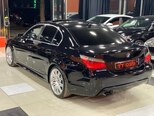 BMW 530-9