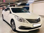 Hyundai Grandeur-2