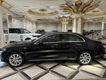 Mercedes E 220 d-4