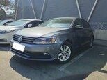 Volkswagen Jetta-8