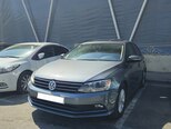 Volkswagen Jetta-6