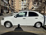 Chevrolet Aveo-10