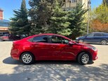 Hyundai Accent-19