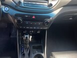 Hyundai Tucson-12