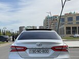 Toyota Camry-15