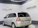 Opel Zafira-5