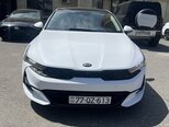 Kia K5-1