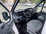 Ford Transit-13