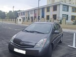 Toyota Prius-2