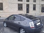 Toyota Prius-4