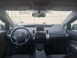 Toyota Prius-8