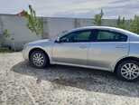 Mitsubishi Galant-4