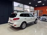 Hyundai Santa Fe-9