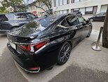 Lexus ES 300h-6