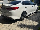 Kia K5-4