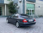 Mercedes E 220 d-7