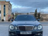 Mercedes E 220 d-1
