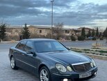 Mercedes E 220 d-3