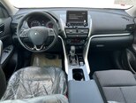 Mitsubishi Eclipse Cross-12