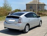 Toyota Prius-4