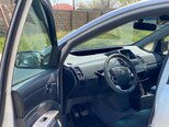 Toyota Prius-7