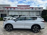 Mitsubishi Outlander-6