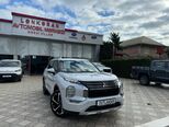 Mitsubishi Outlander-2