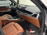BMW X7-10