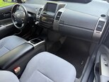Toyota Prius-10