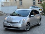 Toyota Prius-2