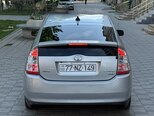 Toyota Prius-8