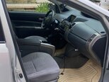 Toyota Prius-7