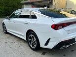 Kia K5-7