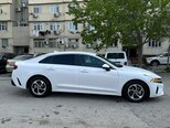 Kia K5-14