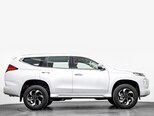 Mitsubishi Pajero Sport-2
