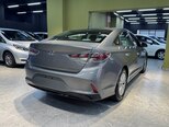 Hyundai Sonata-10