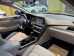 Hyundai Sonata-13