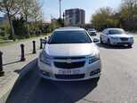 Chevrolet Cruze-1