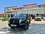 Mitsubishi L200-1
