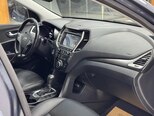 Hyundai Santa Fe-15