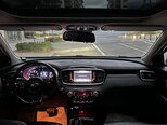 Kia Sorento-11
