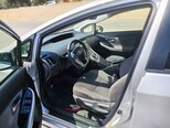 Toyota Prius-9
