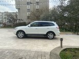 Hyundai Santa Fe-5