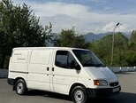 Ford Transit-5