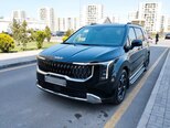 Kia Carnival-1