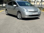 Toyota Prius-4