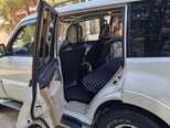 Mitsubishi Pajero-4