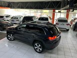 Jeep Grand Cherokee-12